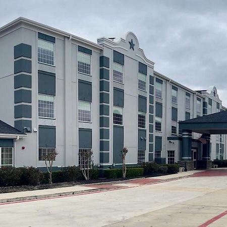 Super 8 By Wyndham San Antonio/Alamodome Area Hotel Luaran gambar