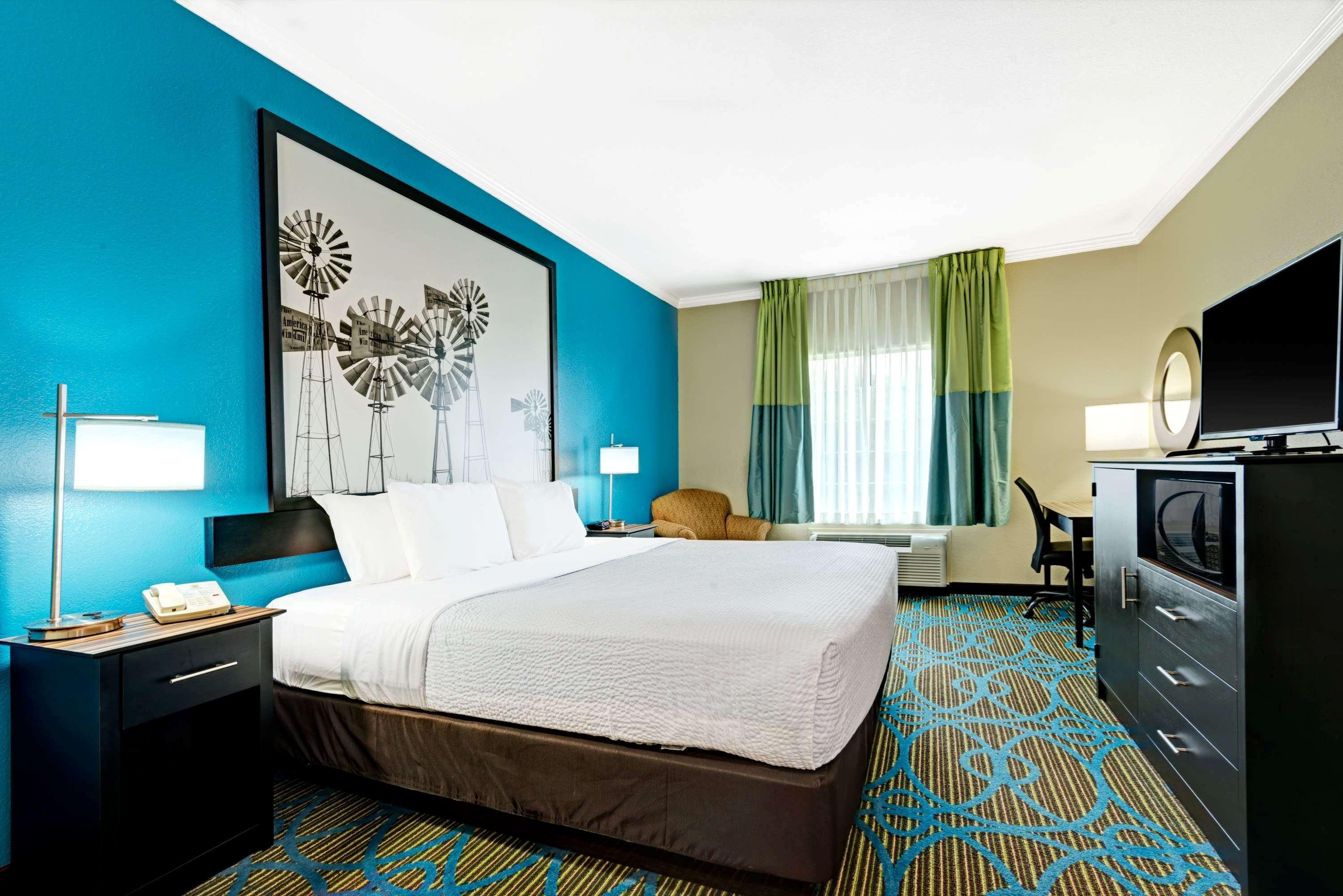 Super 8 By Wyndham San Antonio/Alamodome Area Hotel Luaran gambar