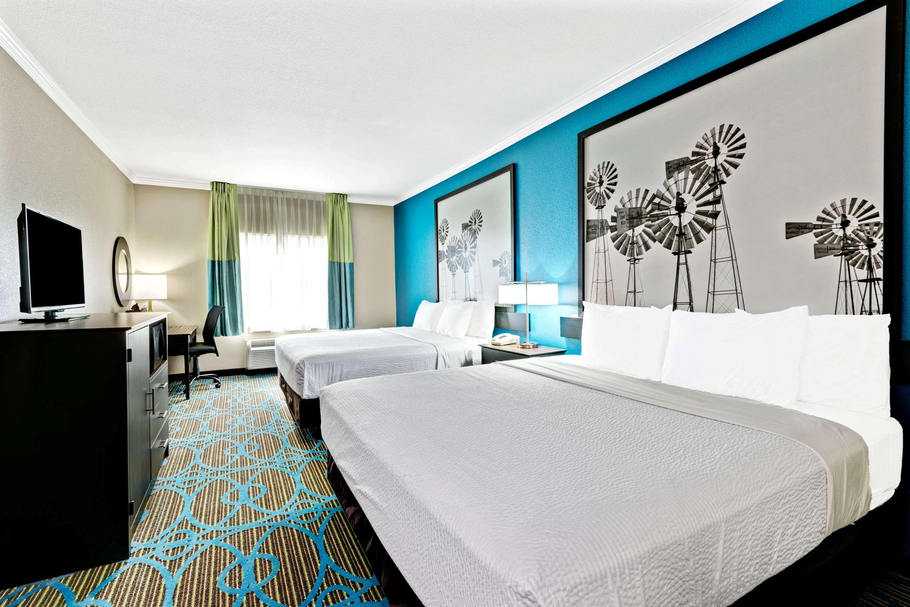 Super 8 By Wyndham San Antonio/Alamodome Area Hotel Luaran gambar