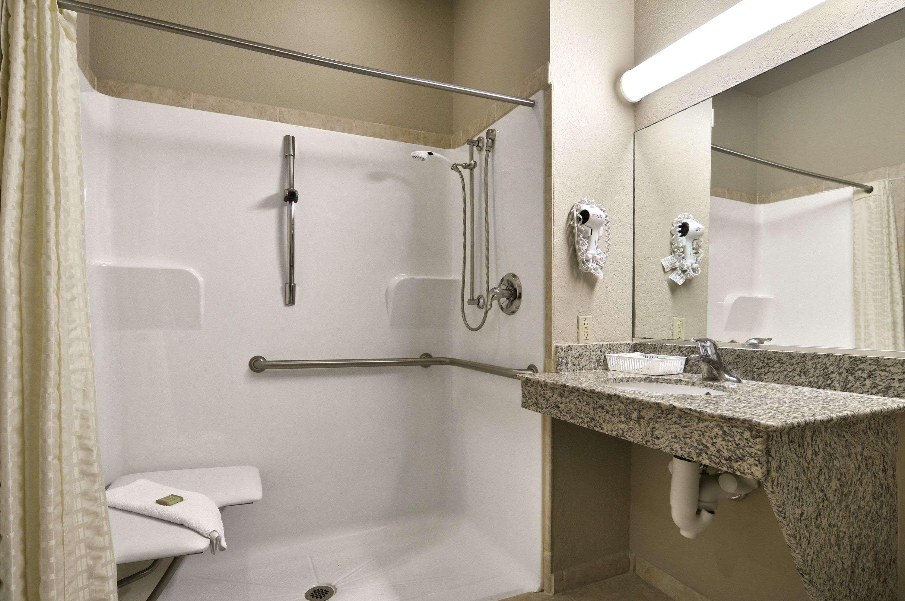 Super 8 By Wyndham San Antonio/Alamodome Area Hotel Luaran gambar