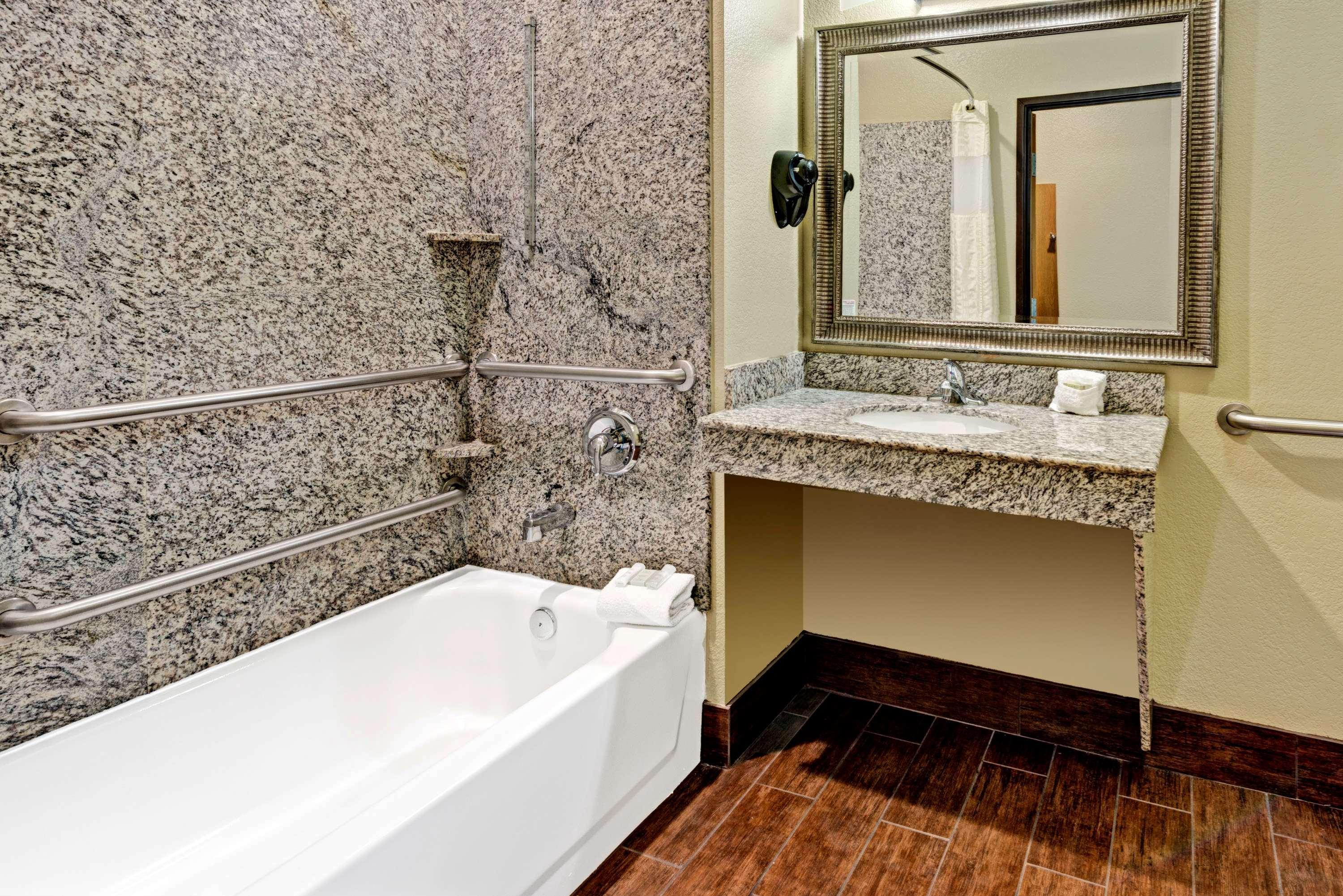 Super 8 By Wyndham San Antonio/Alamodome Area Hotel Luaran gambar
