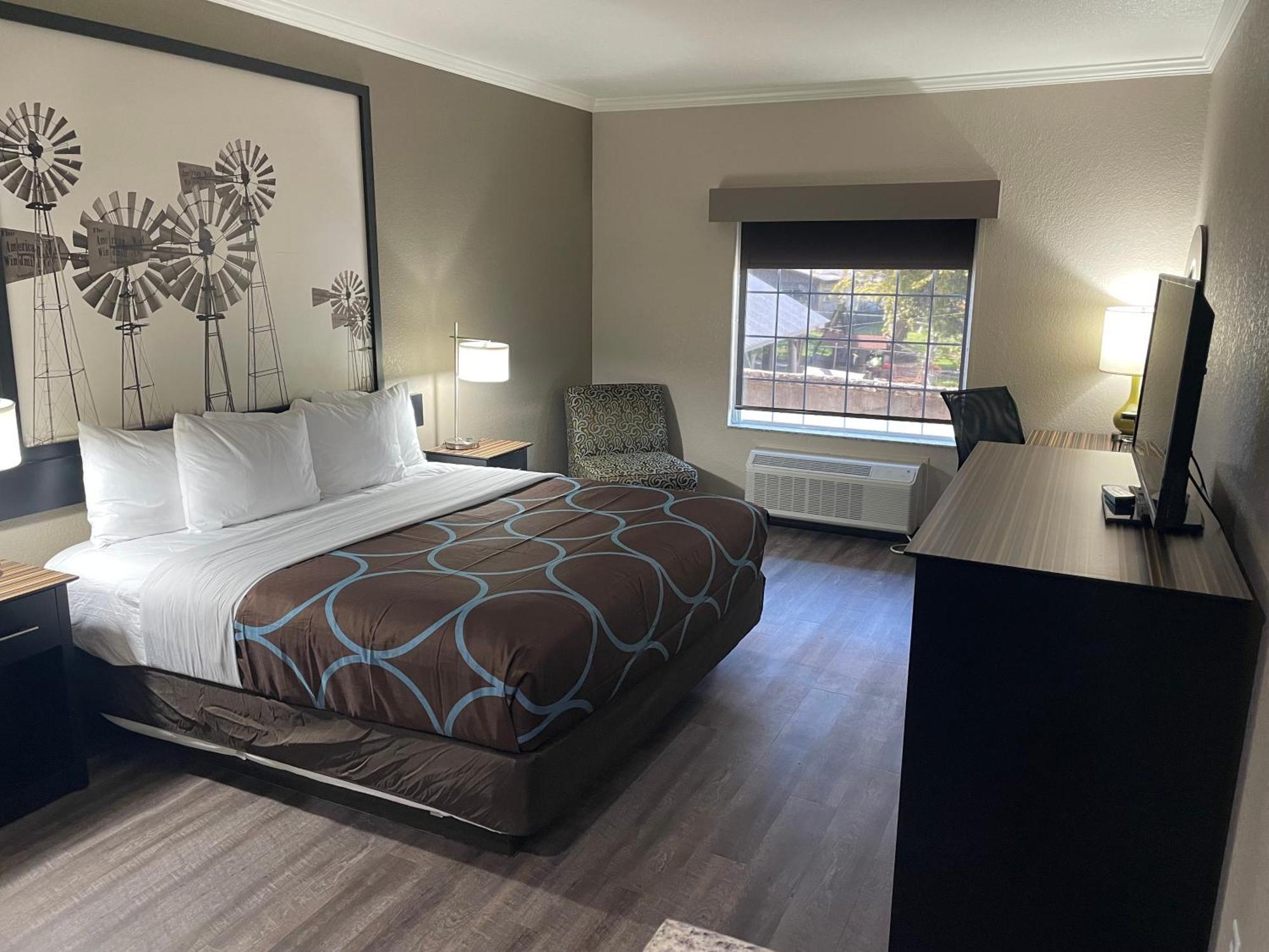 Super 8 By Wyndham San Antonio/Alamodome Area Hotel Luaran gambar